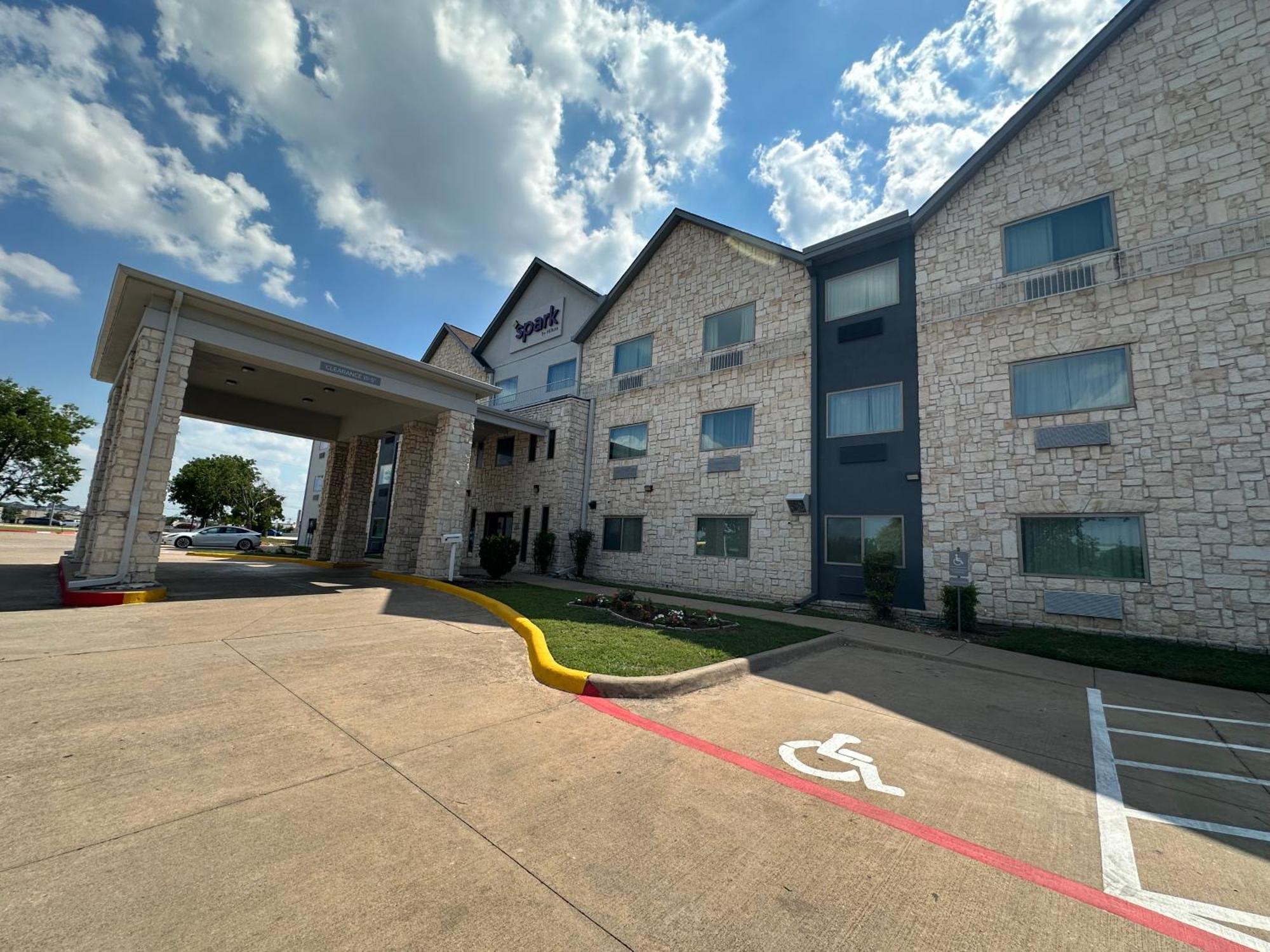 Spark By Hilton Round Rock Exteriér fotografie